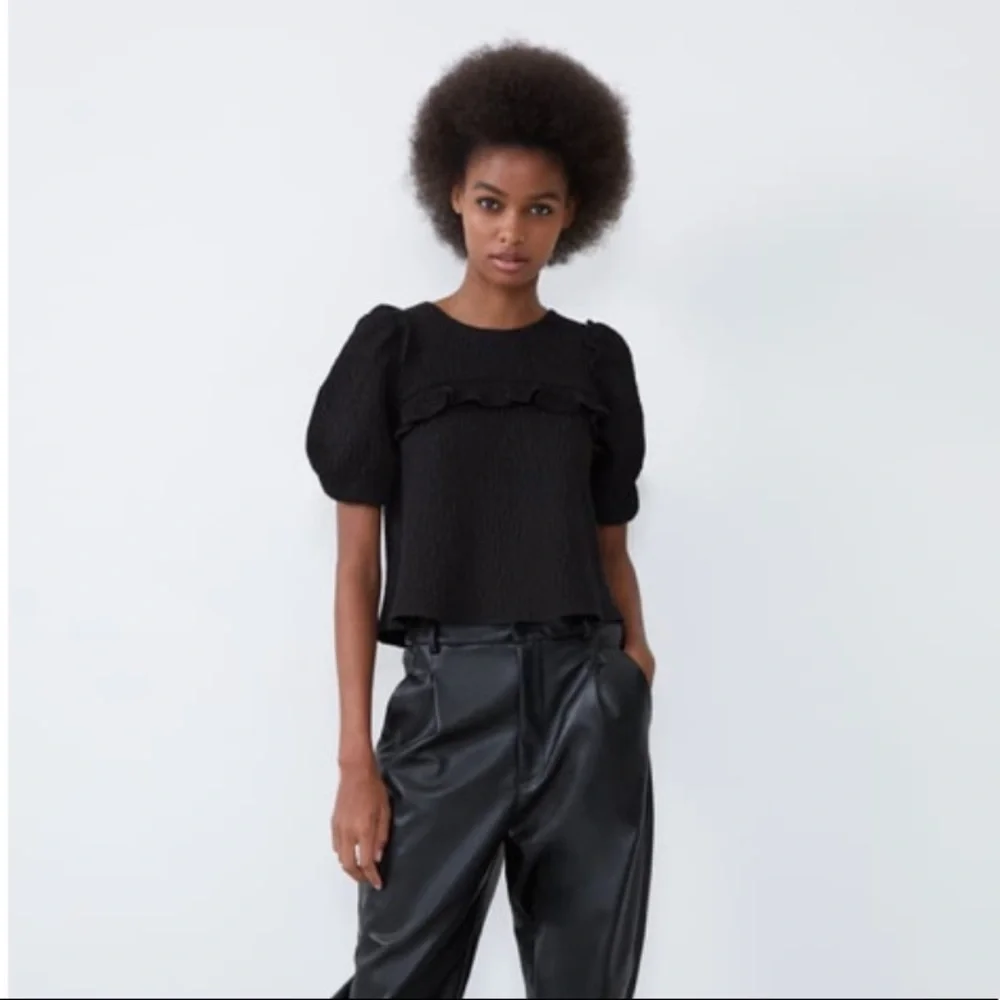 Zara Ruffled Top - Picture 1 of 4